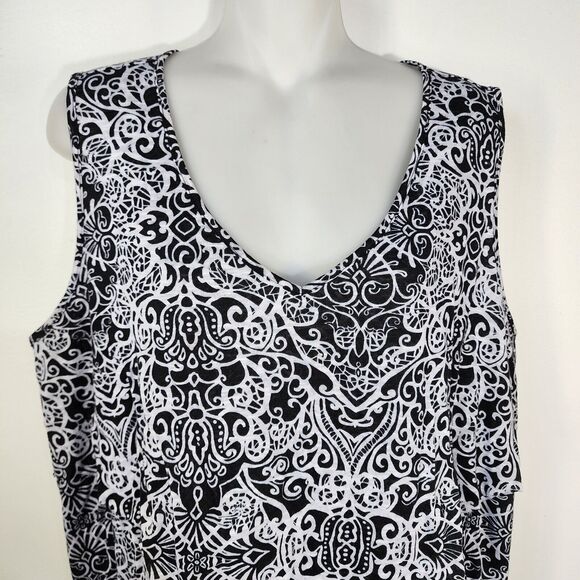 Catherines Women Tank Top Size 1X Black White Printed Tiered Layered V Neck Boho - Picture 3 of 9